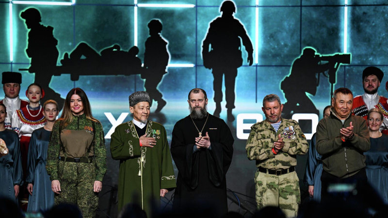 В Москве проходит церемония закрытия фестиваля "RТ.Док: Время наших героев"