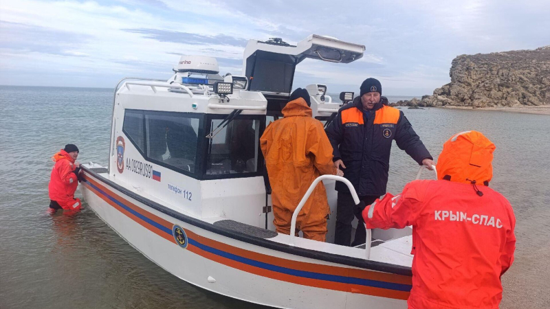 В поисках рыбаков, пропавших в Азовском море, задействовали беспилотник