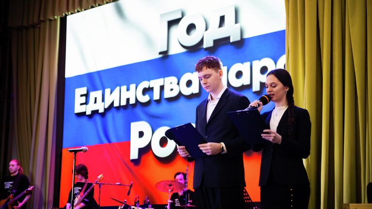 В преддверии 23 февраля уральские студенты познакомились с хроникой Победы