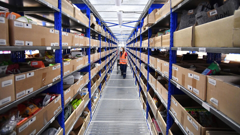 В России для маркетплейсов определят перечень невозвратных товаров