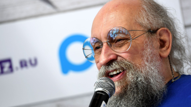 Вассерман рассказал, почему школьники массово уходят в колледжи