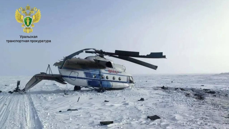 Вертолет Ми-8 совершил вынужденную посадку на Ямале