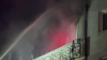 Во Владивостоке возбудили дело после гибели детей при пожаре в многоэтажке