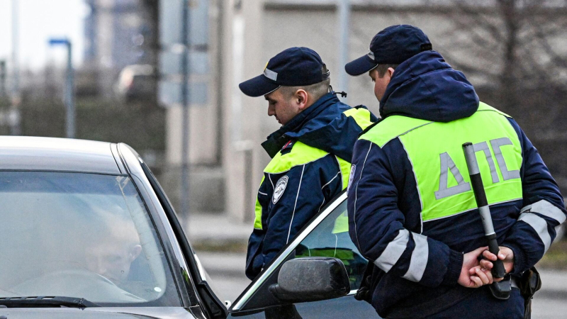 Жители Урала чаще других превышали скорость, показал опрос