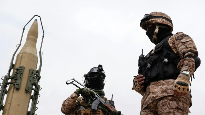 КСИР назвал условие для открытого прохода через Ормузский пролив