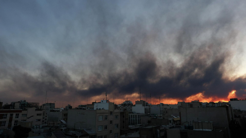 На западе Ирана прогремела серия взрывов