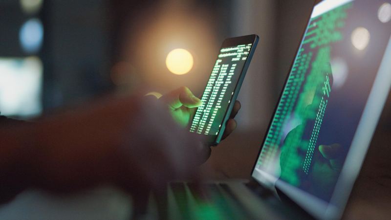 РКН опроверг информацию о закрытии подключения к иностранным VPN