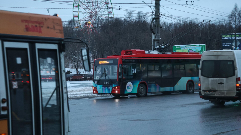 В Госдуме предложили провести бесплатный интернет в общественном транспорте