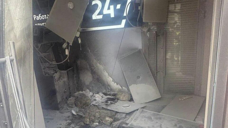 В Путилково прохожие помогли поймать злоумышленника после поджога в банке