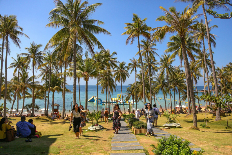 Вместо Дубая и Абу-Даби. Куда поехать за безопасным пляжным отдыхом в марте